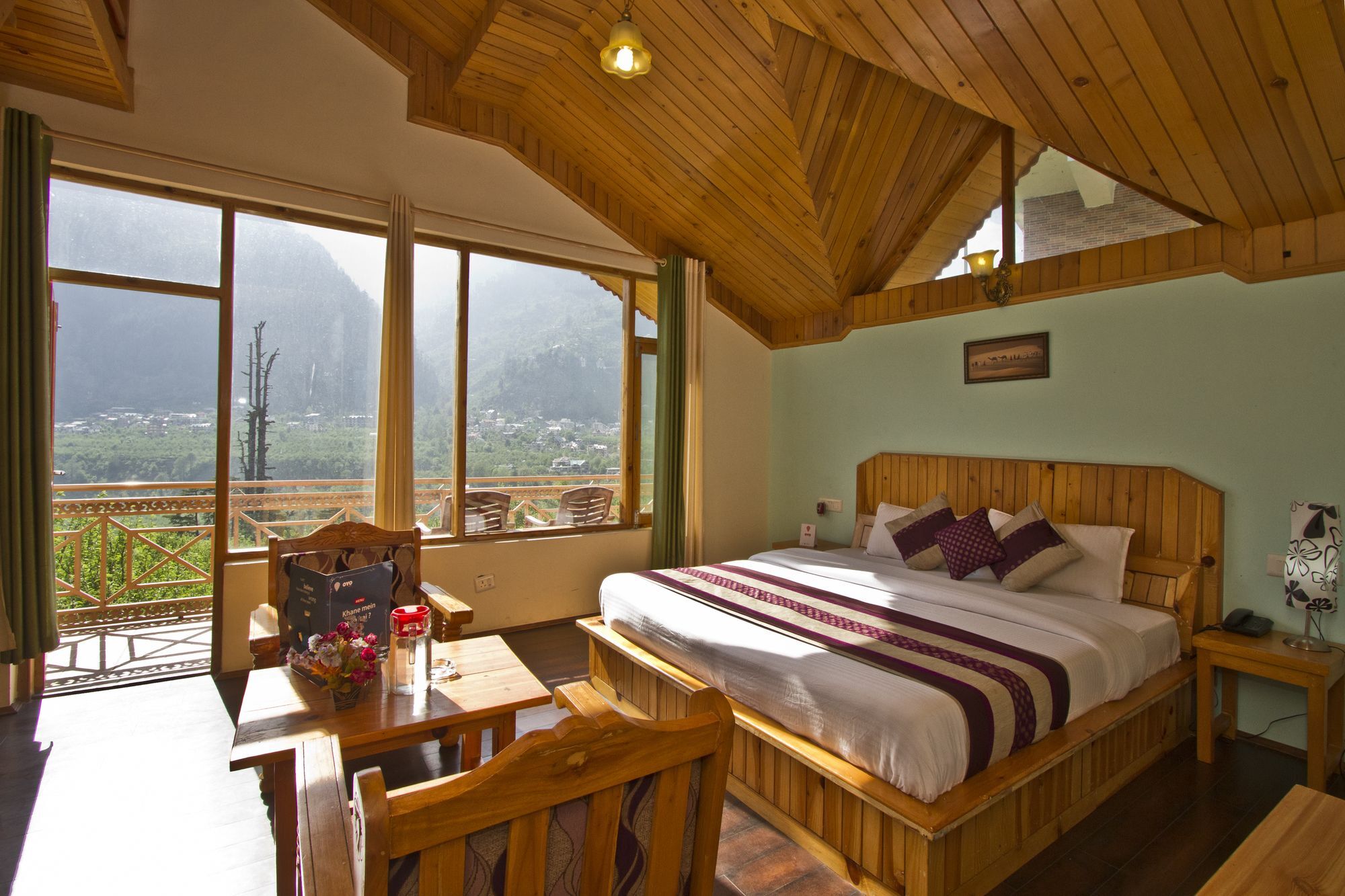 Hotel Mountain Face Manāli Esterno foto